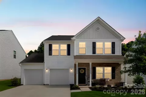 3152 Pinehills Way, Mount Holly, NC 28120