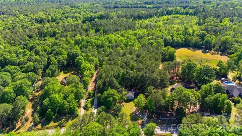 417 Sessions Rd, Elgin, SC 29045 photo 8