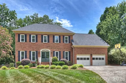 9436 Hathwyck Ct, Matthews, NC 28105