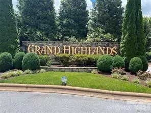 4642 Bearwallow Rd, Hendersonville, NC 28792