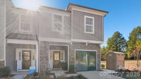 2225 Gladwyne Pl, Charlotte, NC 28269