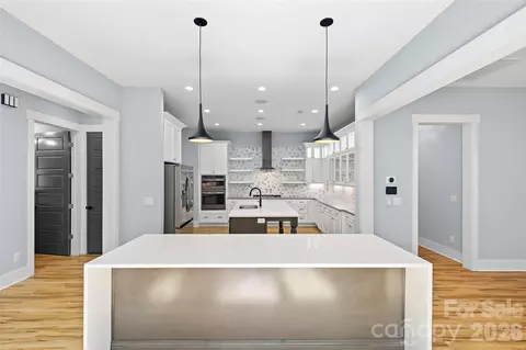 2917 Lake Shore S Rd S, Denver, NC 28037