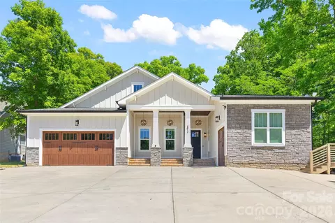 2917 Lake Shore S Rd S, Denver, NC 28037