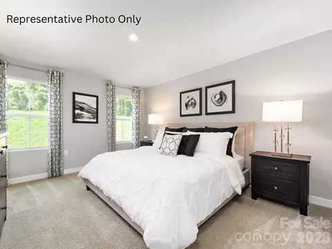 930 Pemberley St, Lancaster, SC 29720 photo 5