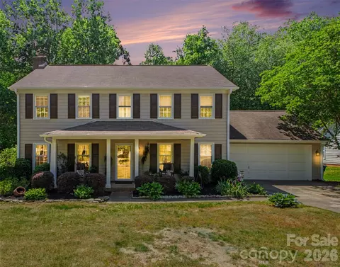 13333 Kintyre Ct, Matthews, NC 28105