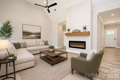 Living - 1502 Marion St, Monroe, NC 28112 photo 1 of 5