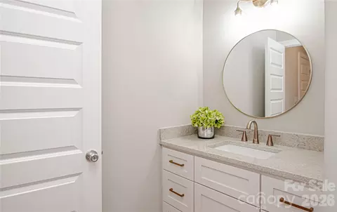 Bath - 1502 Marion St, Monroe, NC 28112 photo 8 of 9