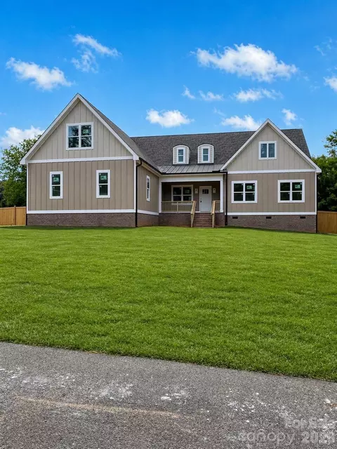 1502 Marion St, Monroe, NC 28112