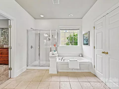Bath - 159 Shoreline Pkwy, Fort Mill, SC 29708 photo 1 of 3