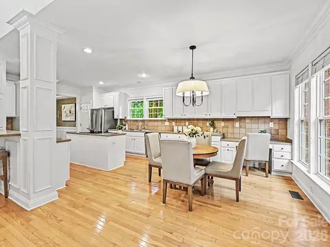 Kitchen - 159 Shoreline Pkwy, Fort Mill, SC 29708 photo 1 of 4