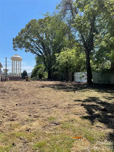 418 N Fulton St, Salisbury, NC 28144