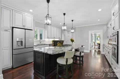 Kitchen - 18928 Peninsula Point Dr, Cornelius, NC 28031 photo 1 of 5