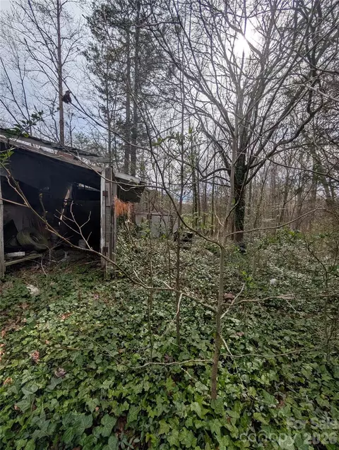 Exterior - 1908 Rock Hollar Rd, Stanley, NC 28164 photo 3 of 3