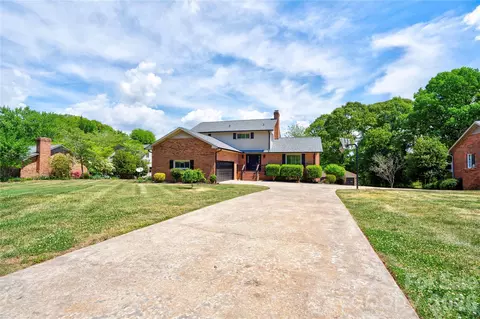 176 Knollwood Dr, Forest City, NC 28043