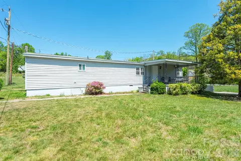 28 Brooks Cove Rd, Black Mountain, NC 28711