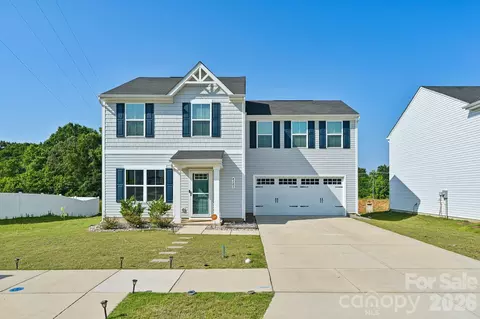 4101 Wild Ridge Dr, Charlotte, NC 28215
