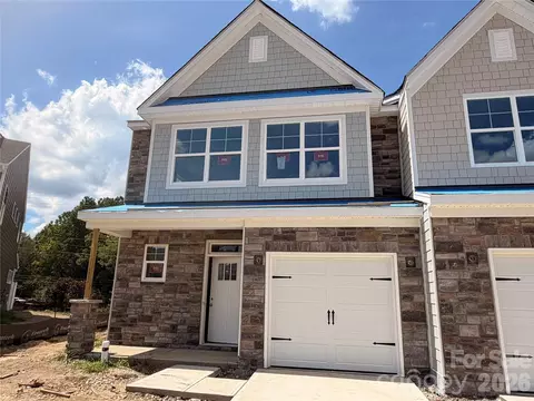 4376 Black Ct, Harrisburg, NC 28075