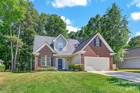 3000 Enderbury Dr, Indian Trail, NC 28079