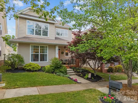 9715 Cadman Ct, Cornelius, NC 28031