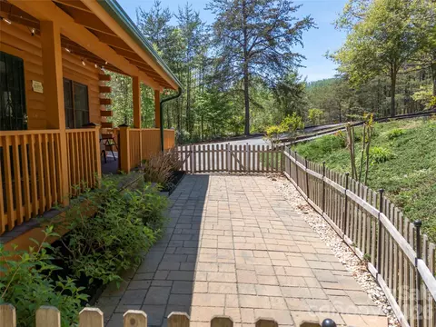 125 Pine Ridge Dr, Bostic, NC 28018 photo 6