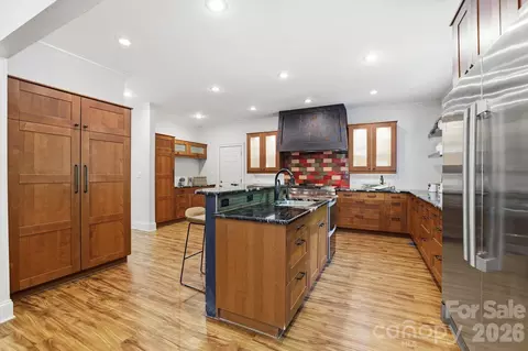 Kitchen - 3285 Pleasant Rd, Fort Mill, SC 29708 photo 4 of 5