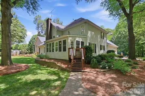 Exterior - 3285 Pleasant Rd, Fort Mill, SC 29708 photo 5 of 7