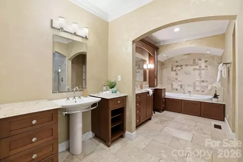 Bath - 3285 Pleasant Rd, Fort Mill, SC 29708 photo 2 of 5
