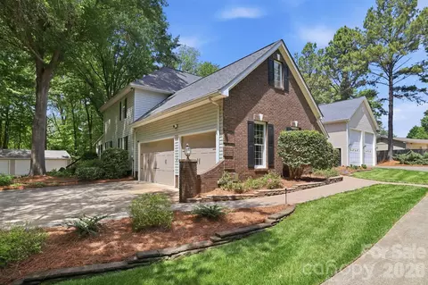 Exterior - 3285 Pleasant Rd, Fort Mill, SC 29708 photo 4 of 7