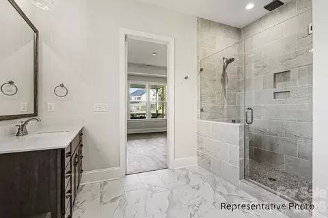Bath - 20392 Queens St, Cornelius, NC 28031 photo 2 of 8