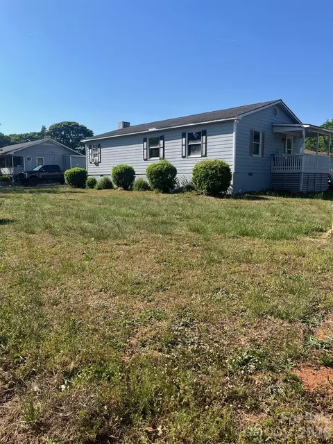 11504 Moores Chapel Rd, Charlotte, NC 28214