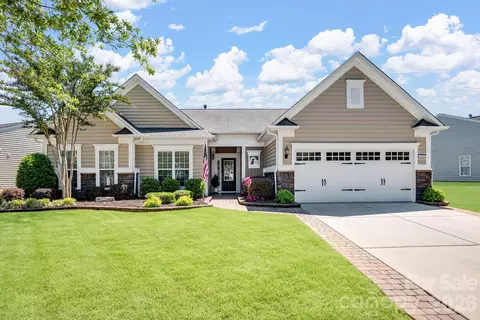 6193 Jack Thomas Dr, Fort Mill, SC 29707