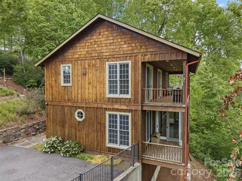 350 Laurel Mountain Trl, Saluda, NC 28773