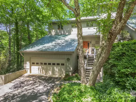 135 Mountain Village 2005 Blvd #2005, Lake Lure, NC 28746