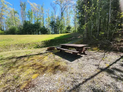 889 Firefly Trl, Marshall, NC 28753 photo 10