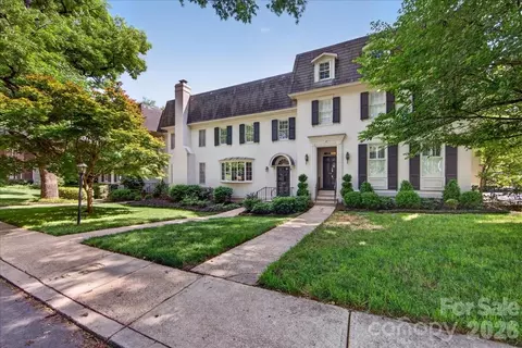 202 Perrin Pl, Charlotte, NC 28207