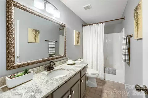 Bath - 2834 Bivins St, Davidson, NC 28036 photo 5 of 5