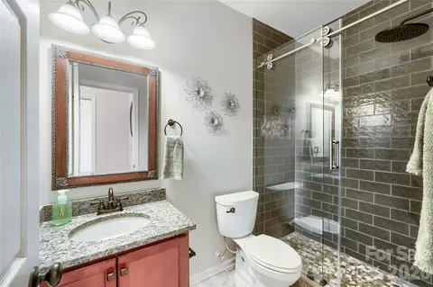 Bath - 2834 Bivins St, Davidson, NC 28036 photo 1 of 5