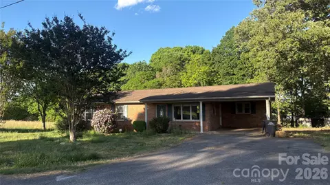 199 Country View Rd, Statesville, NC 28625