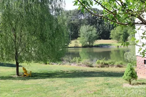 Exterior - 2325 Perry Rd, Denver, NC 28037 photo 2 of 8