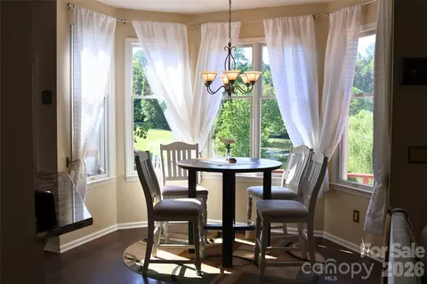 Dining - 2325 Perry Rd, Denver, NC 28037 photo 1 of 1