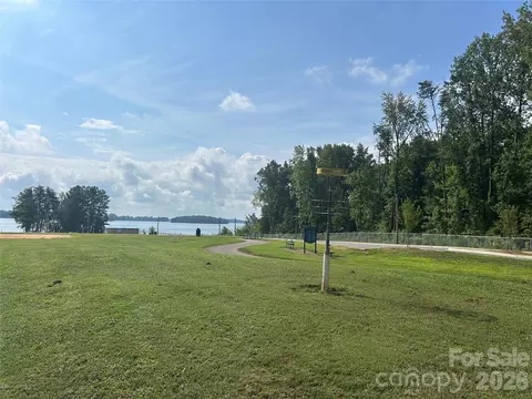 View/Area - 2325 Perry Rd, Denver, NC 28037 photo 3 of 5