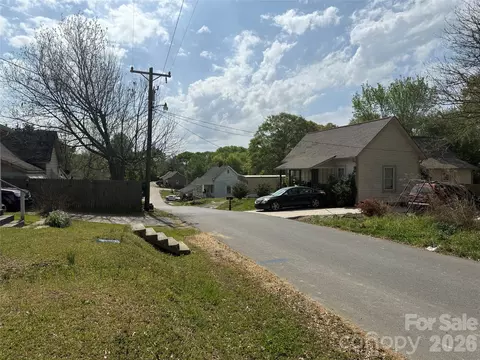 View/Area - 965 13th St, Lancaster, SC 29720 photo 1 of 1