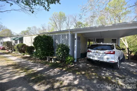 91 Mallard Loop, Waynesville, NC 28785