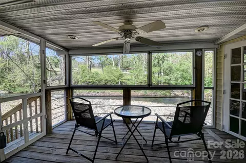 91 Mallard Loop, Waynesville, NC 28785
