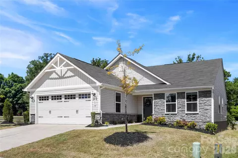 4105 Jones Creek Ln, Charlotte, NC 28215