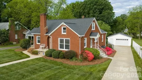 124 Rumple St, Troutman, NC 28166