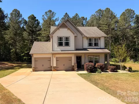 6509 Coniferous Cir, Waxhaw, NC 28173