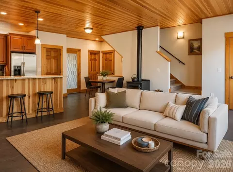 26 Robinson Creek Rd, Asheville, NC 28803