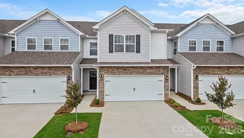 125 Sugg Trl, Weaverville, NC 28787