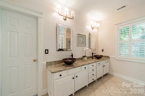 Bath - 6121 Caseys Side Way, Fort Mill, SC 29708 photo 3 of 6